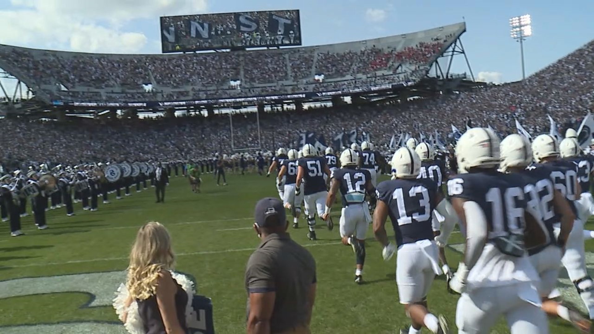 State College Transformed Back into Happy Valley