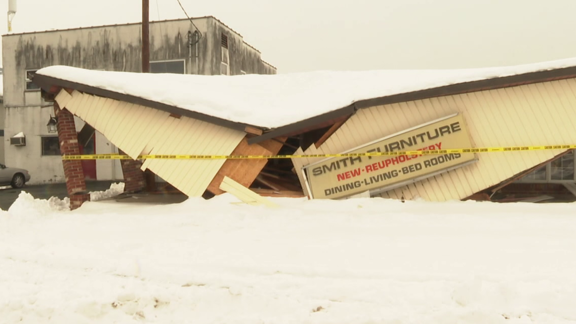 A roof collapse has left the owner of Clinton County's oldest furniture store looking for a temporary location to operate.