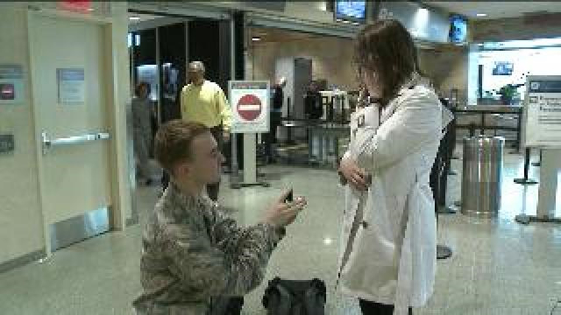Airman Arrives Home, Proposes to Girlfriend