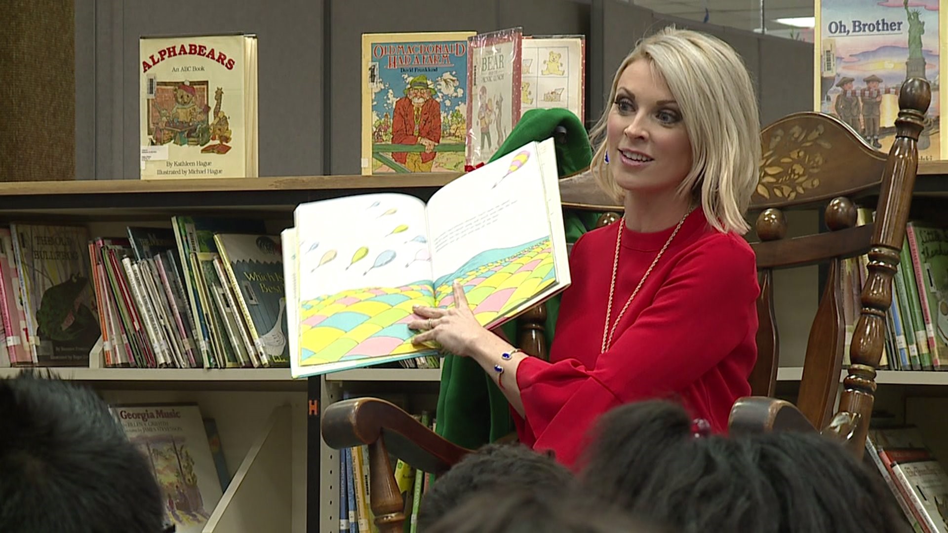 Sharla Reads to Students