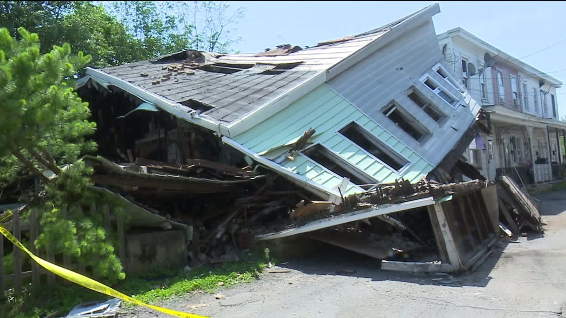 Row Homes to Rubble in Shenandoah
