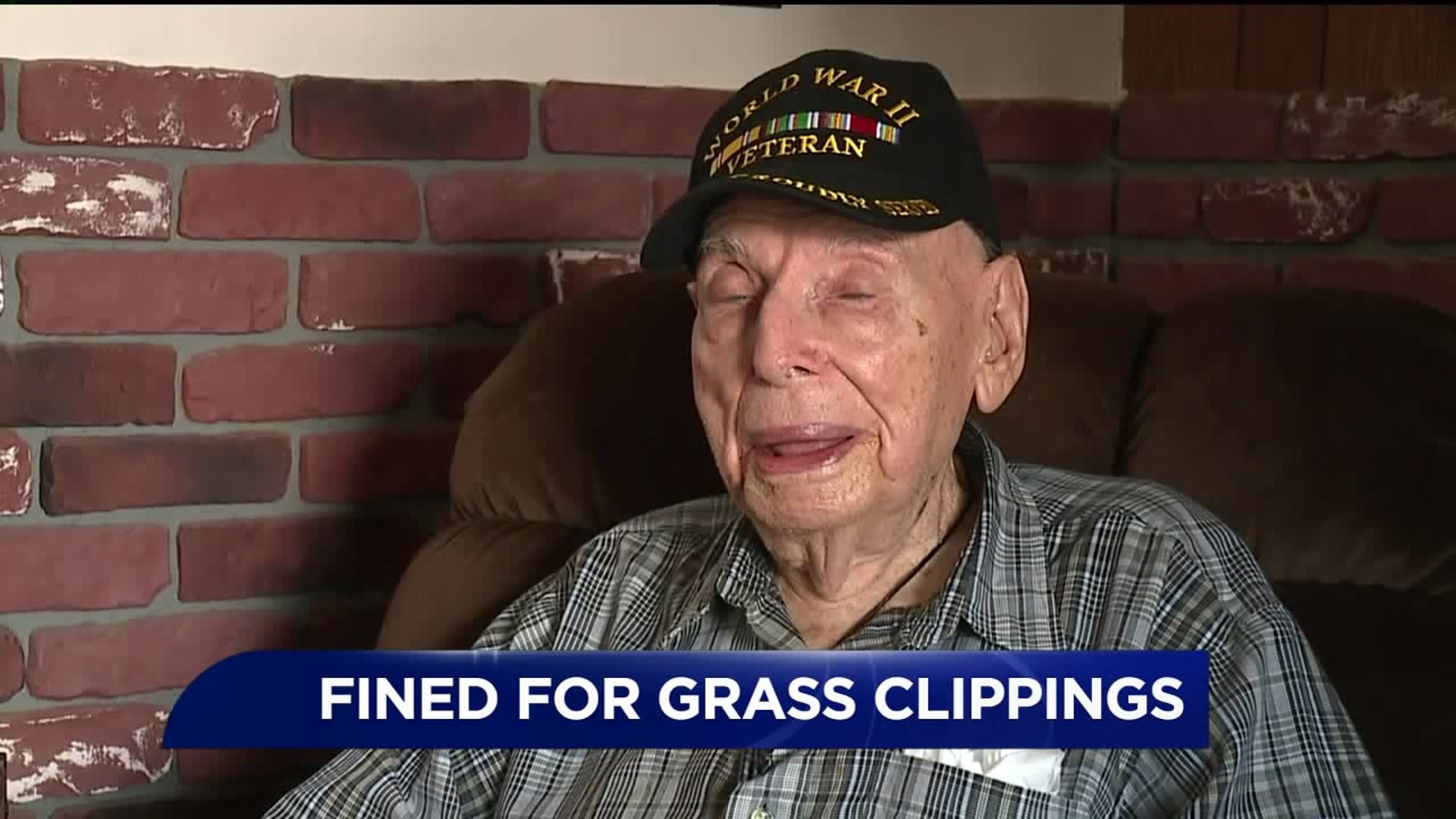 Elderly Man Fined for Grass Clippings Wants Warning