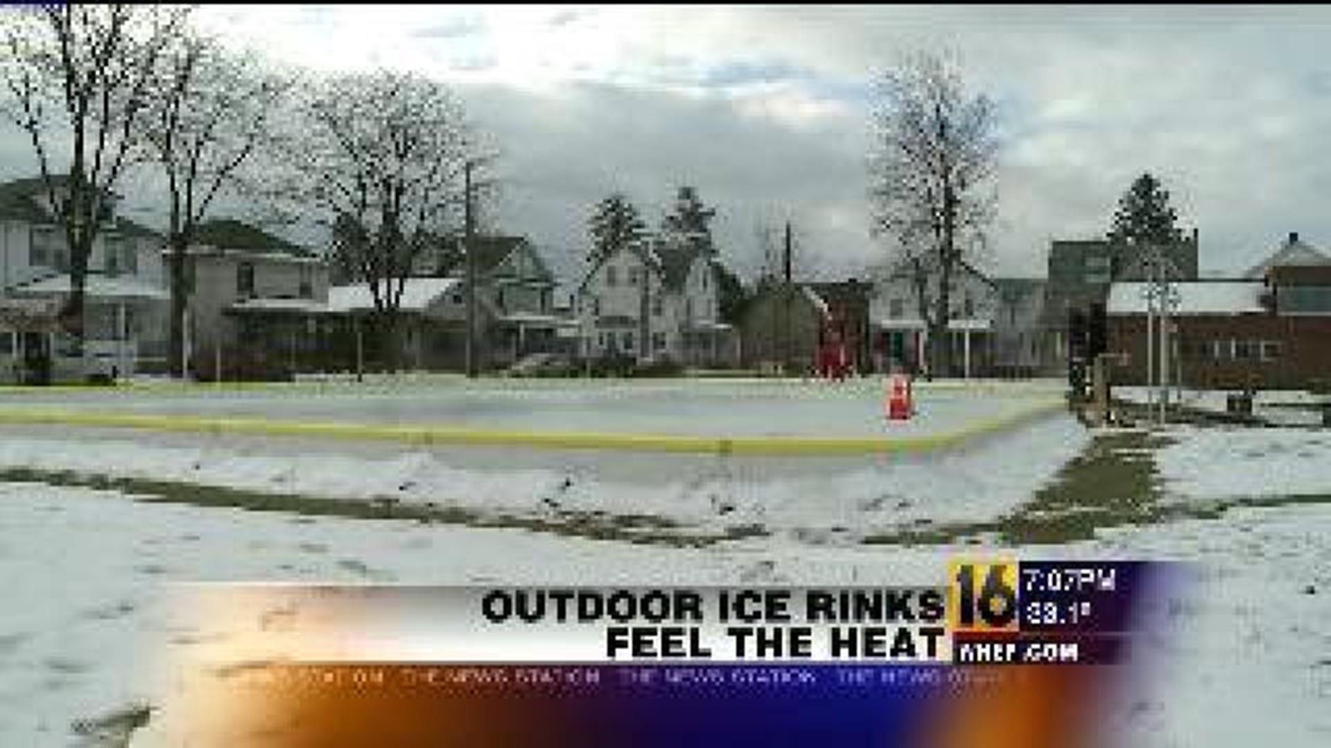 Outdoor Ice Rinks Feel the Heat