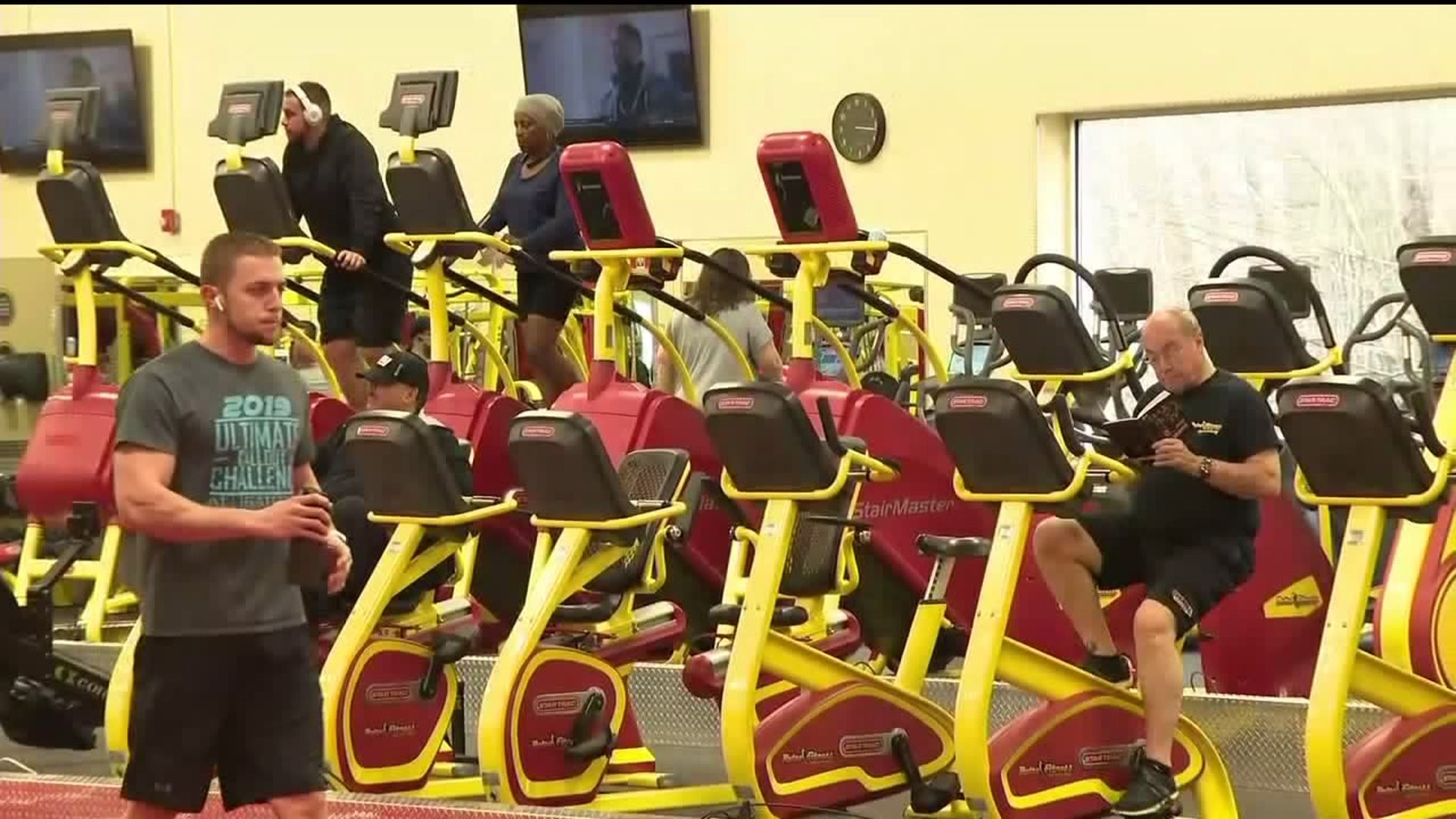 ESASD Teachers Kick Off New Year at the Gym