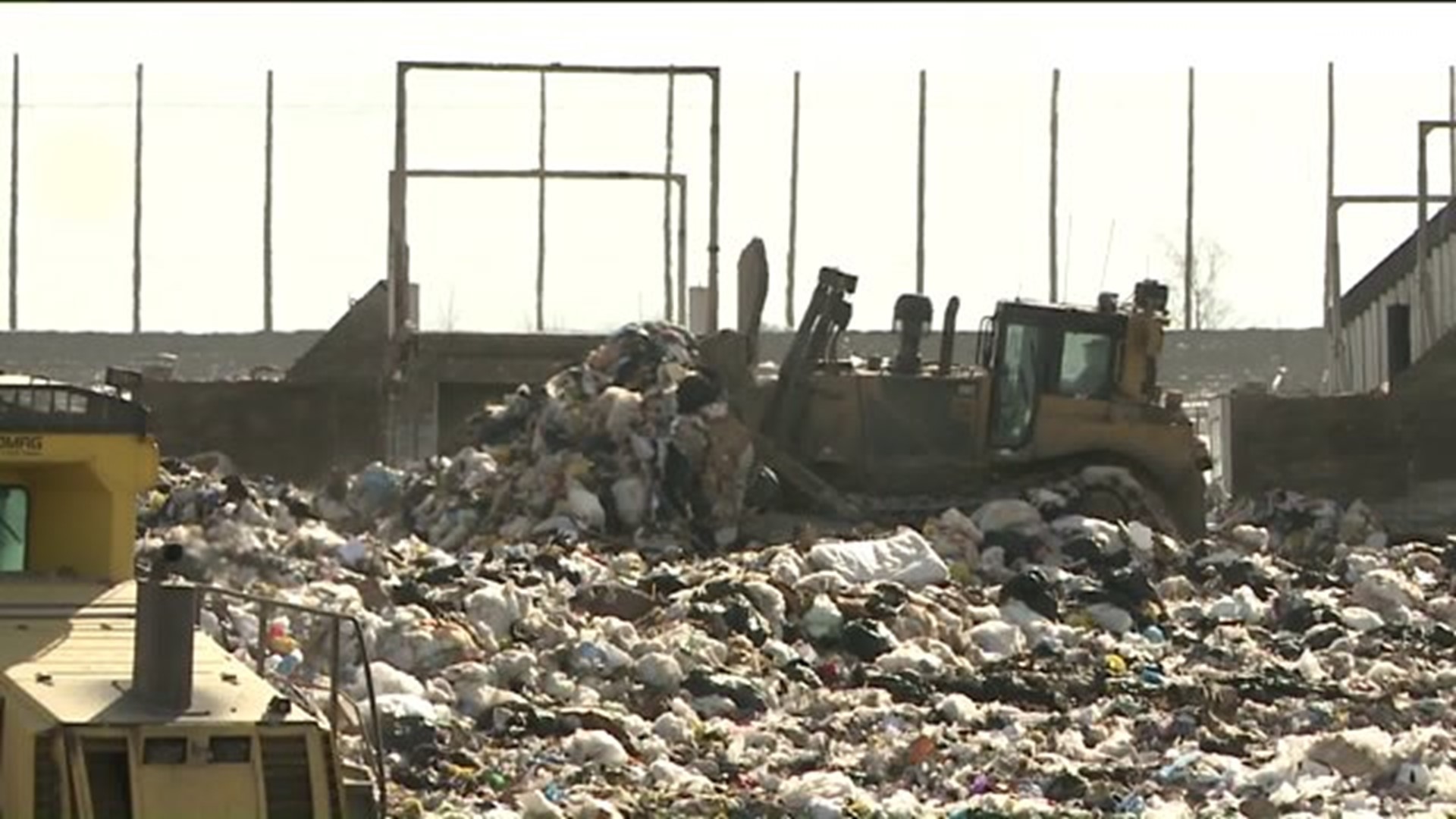 Open House Held on Landfill Proposal