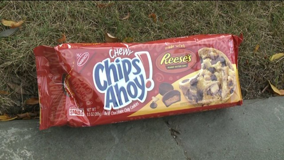 Taste Test Chewy Chips Ahoy with Reese’s