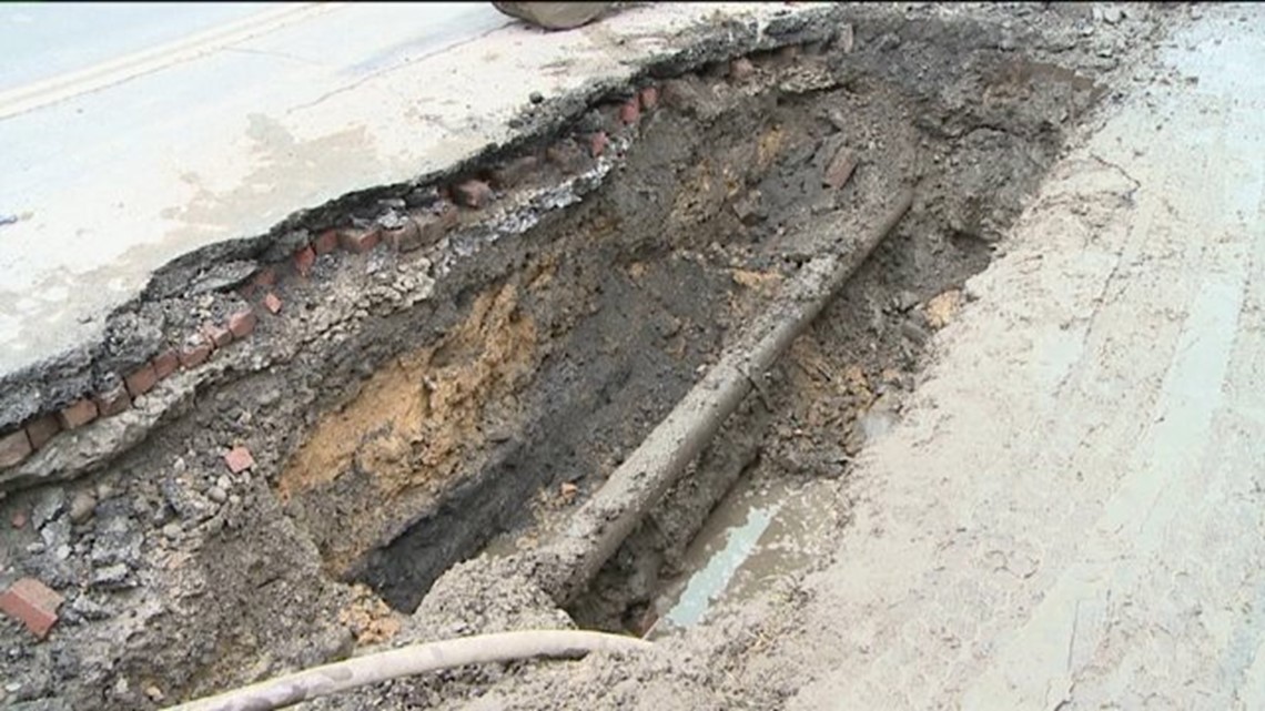 Crews Repair Broken Water Main | Wnep.com