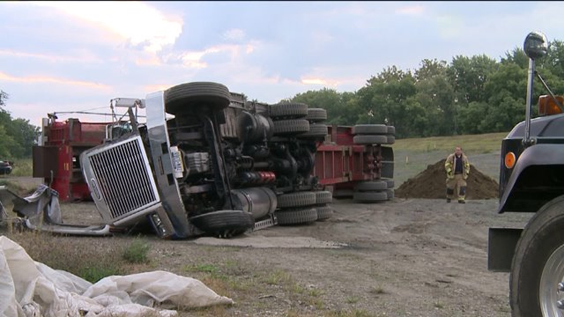 Dump Truck Turned Over in Kingston