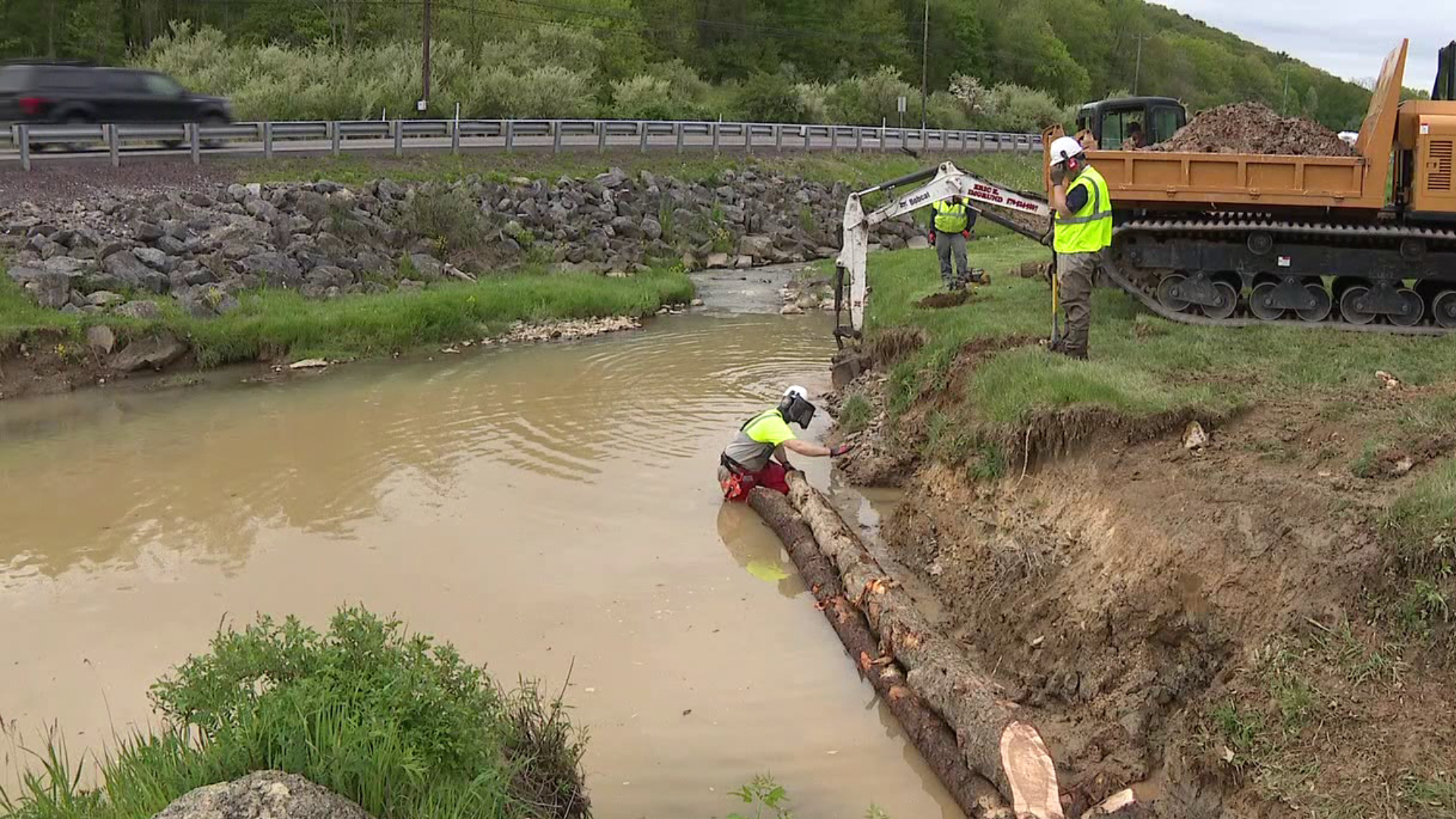 Sediment from eroding stream banks have been going into Sechler Run, so crews are stabilizing the stream bank.