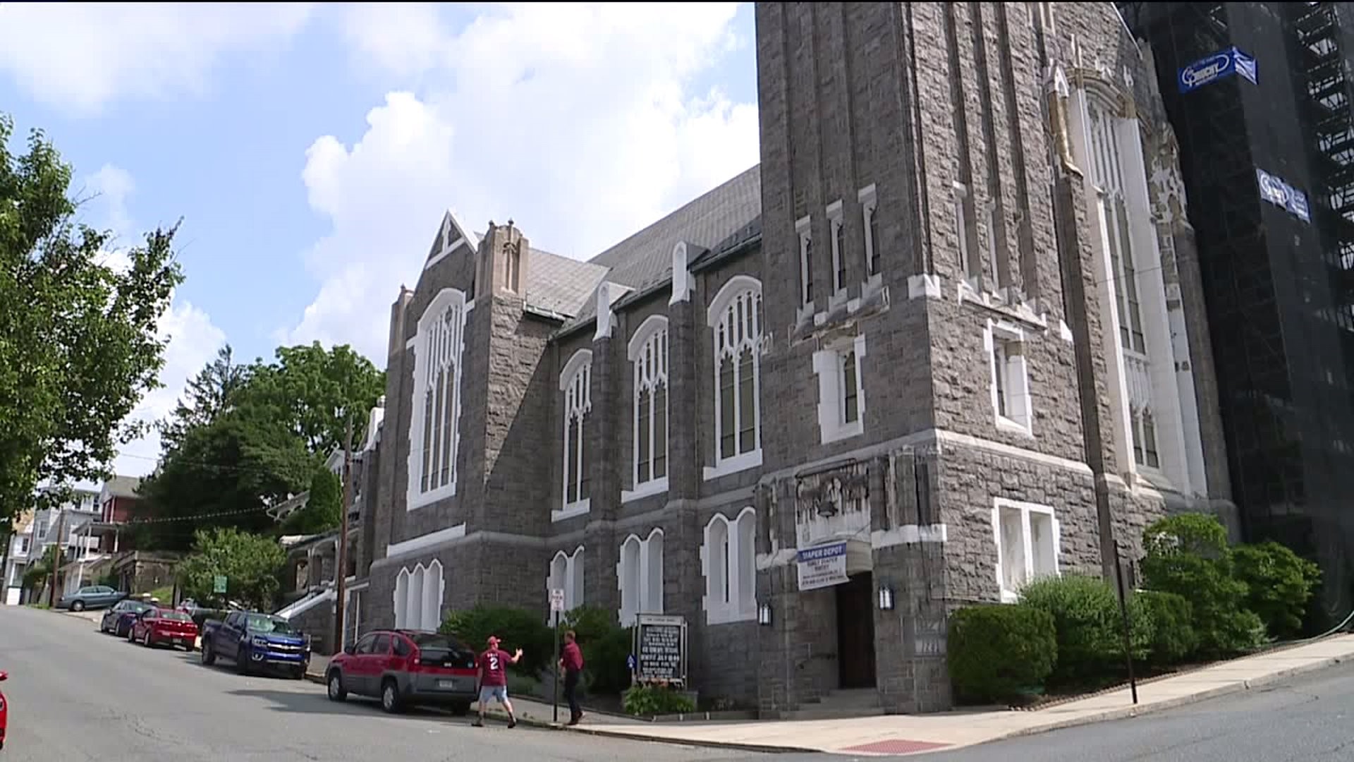 Church Community Saving an `Iconic Building`