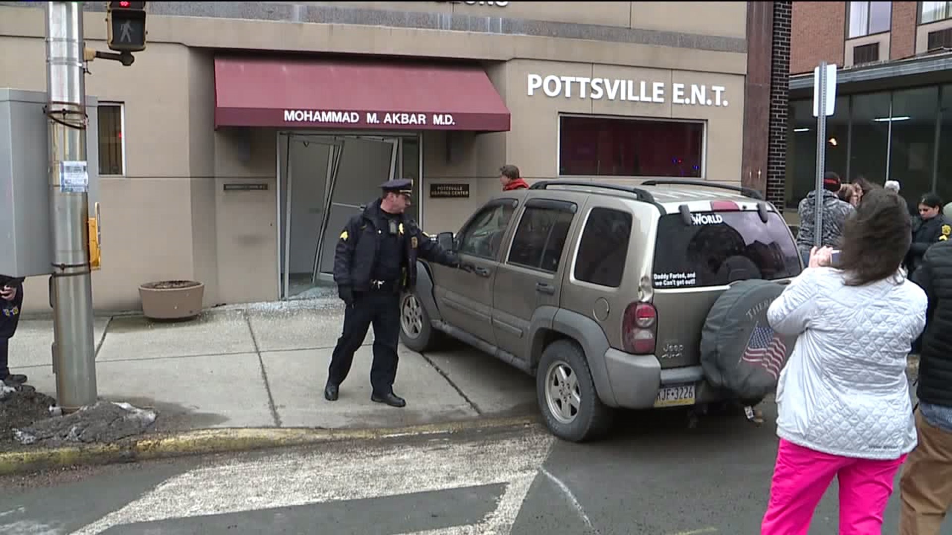 Vehicle Slams into Doctor's Office in Pottsville