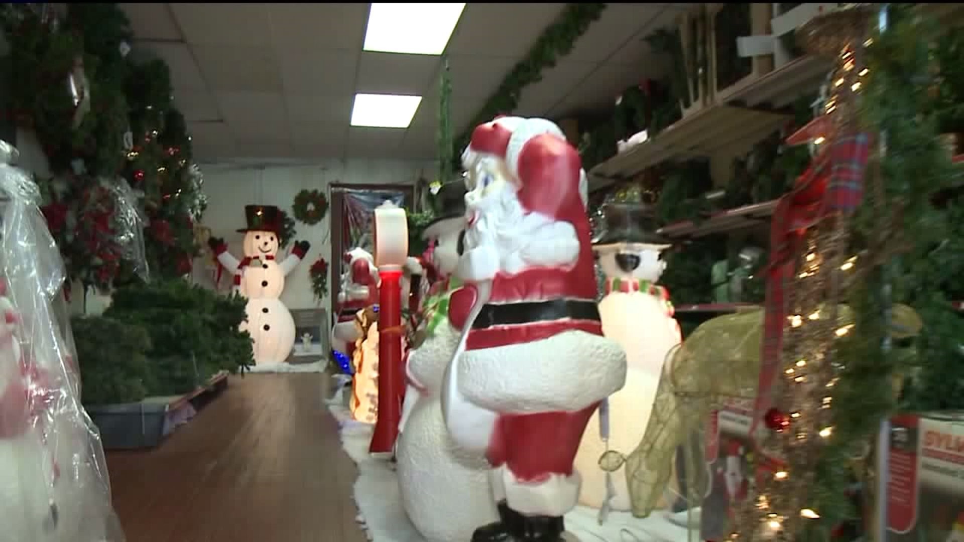 Last-Minute Shopping at 'Christmasland' in Wilkes-Barre