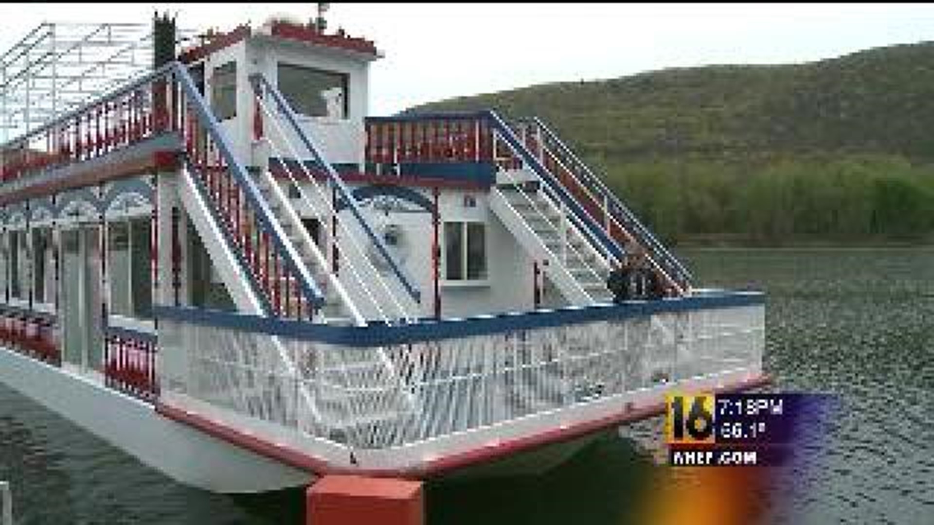 Riverboat Returns to River