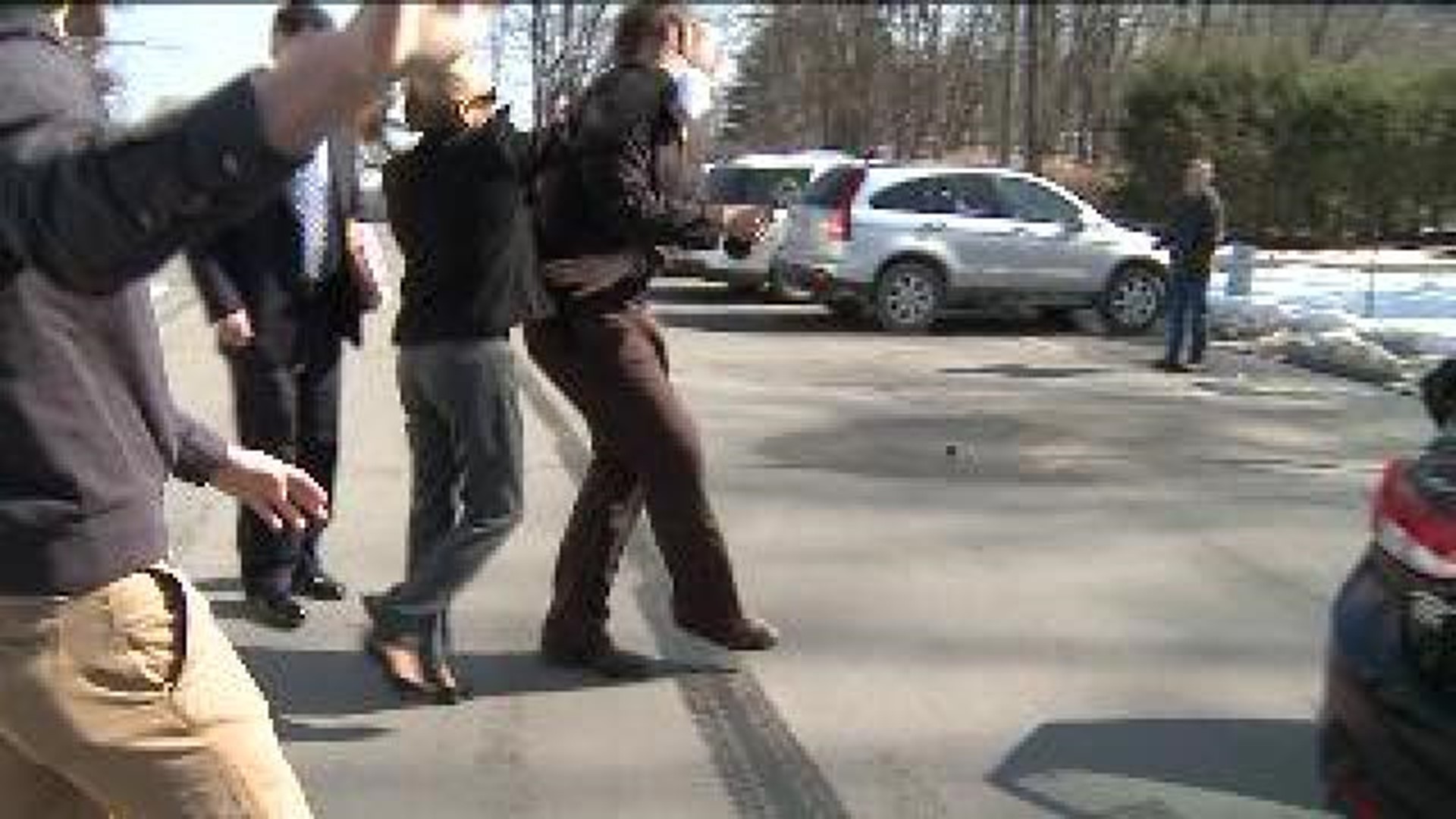 Nude Photo Suspect Hits WNEP Reporter With Purse