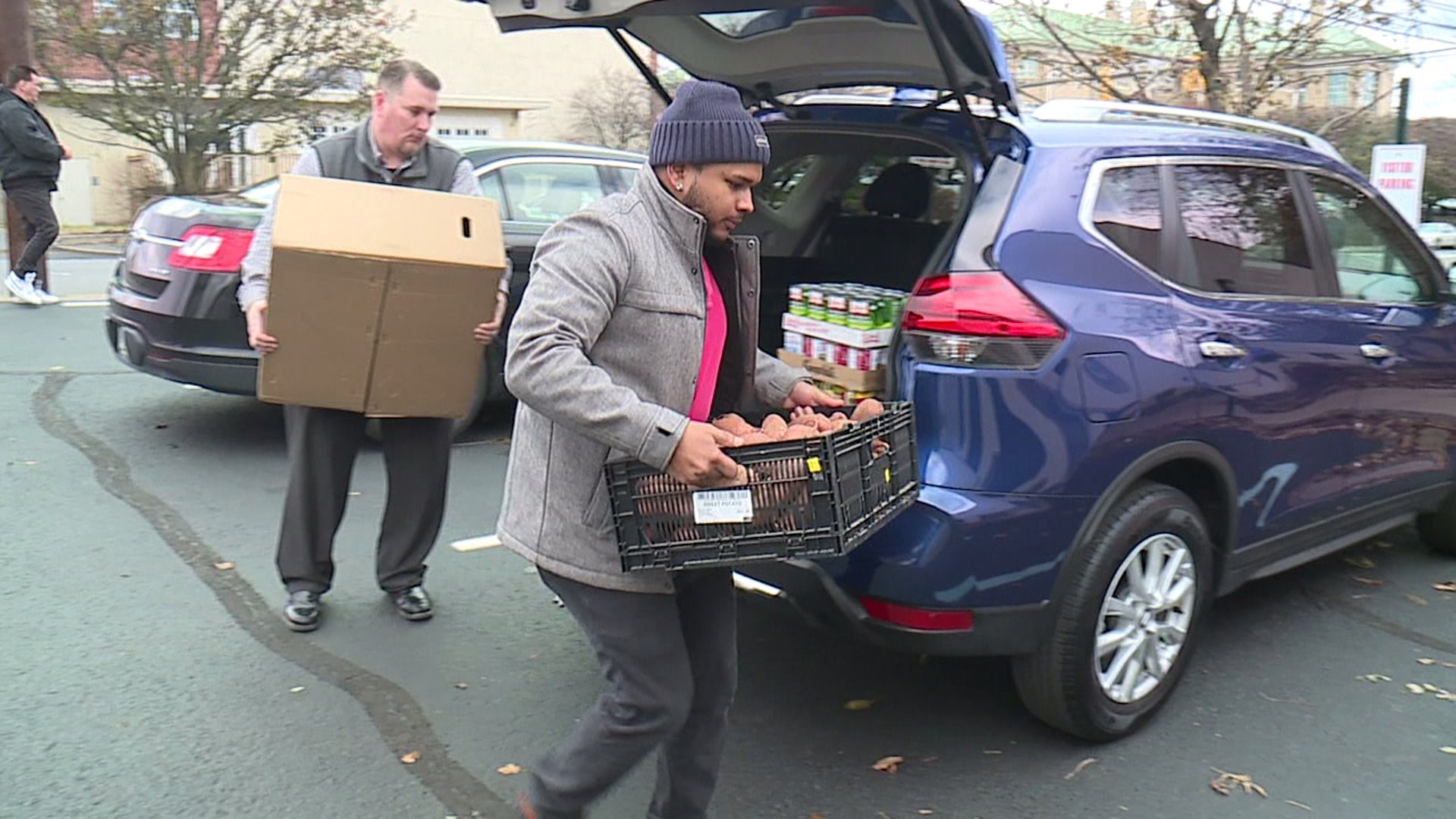 Large Businesses Giving Back for Thanksgiving