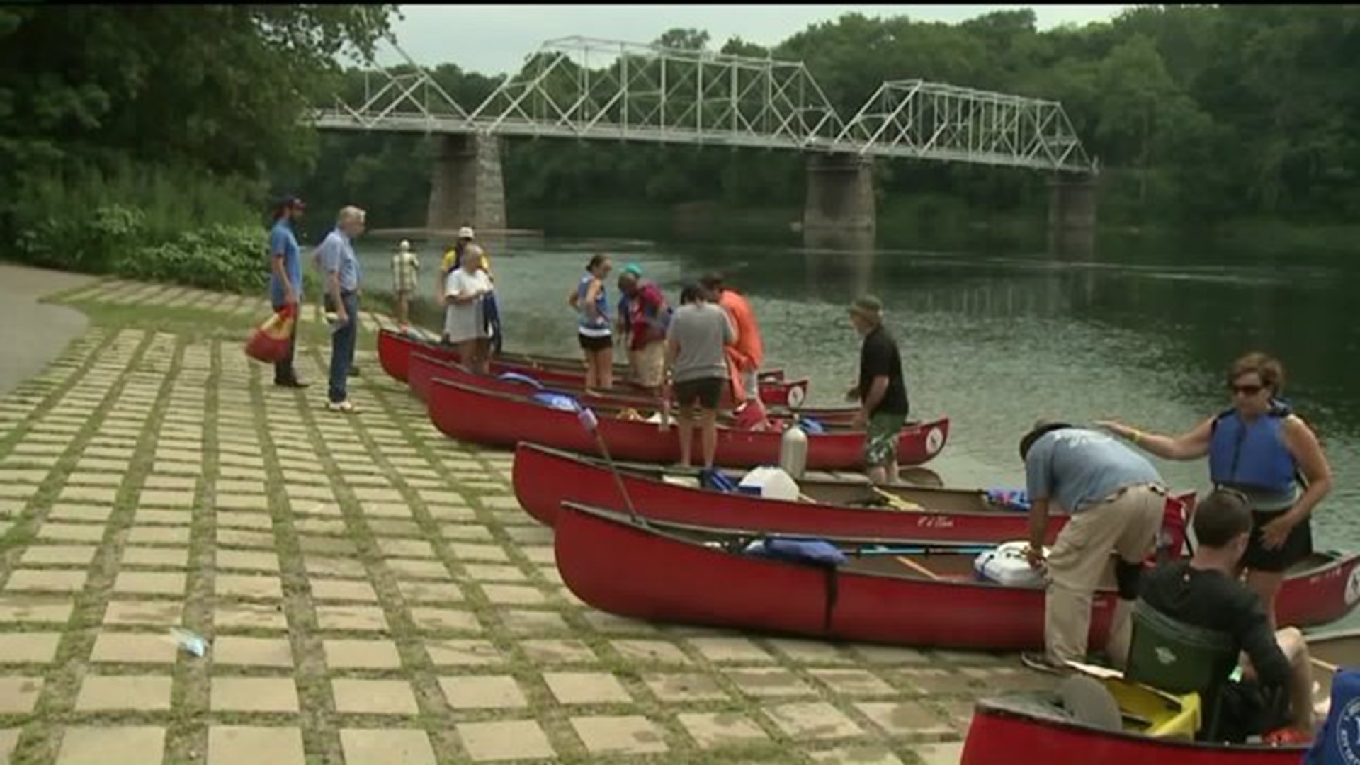 26th Annual River Cleanup Along the Delaware River