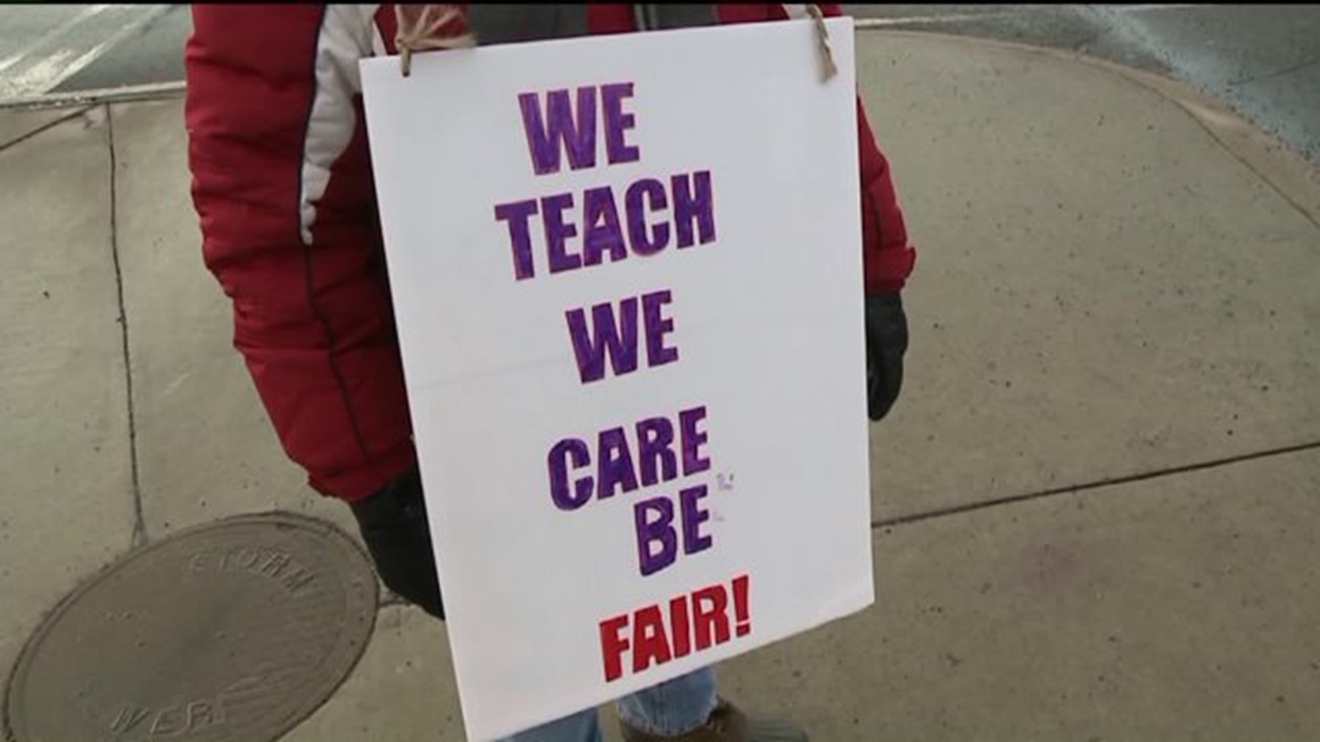 Dallas Teachers To Return To Class Next Week Following Strike