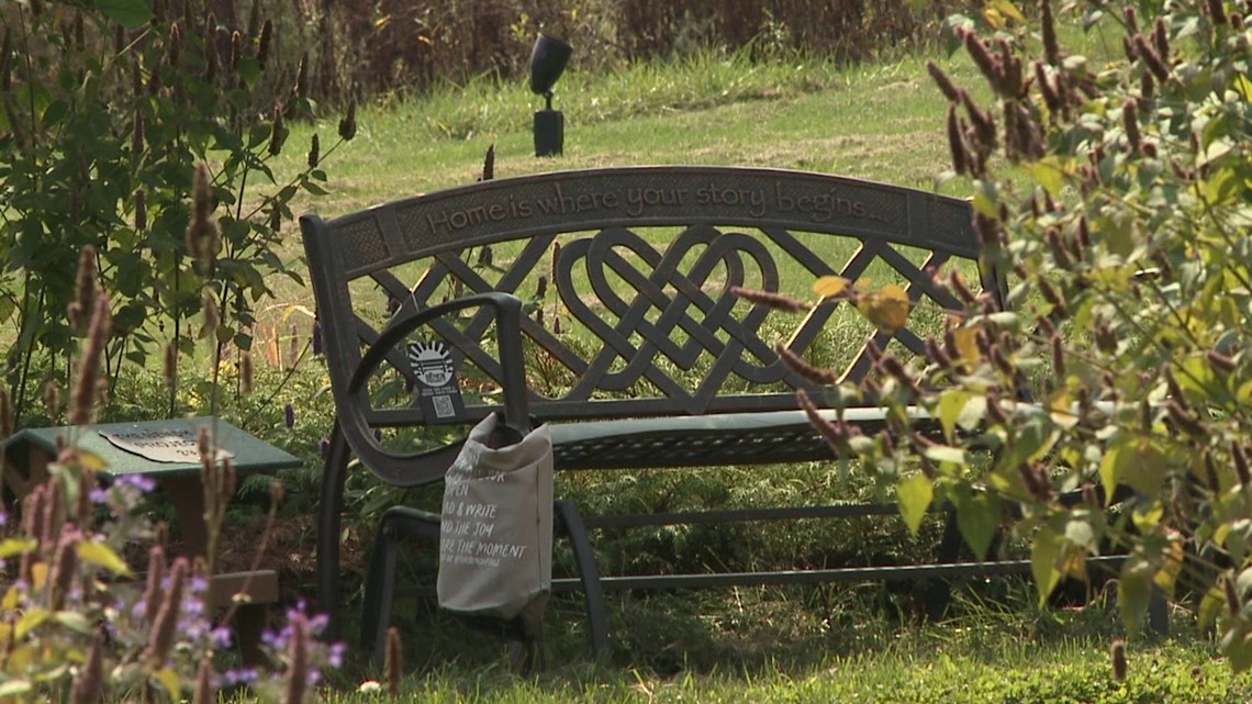 Bench Project holds walk to help veterans - Vimarsana News