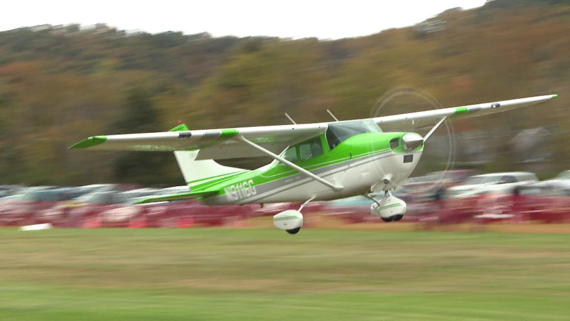 The Benton community honored the life of avid pilot Ted Farwell who passed away earlier this year.