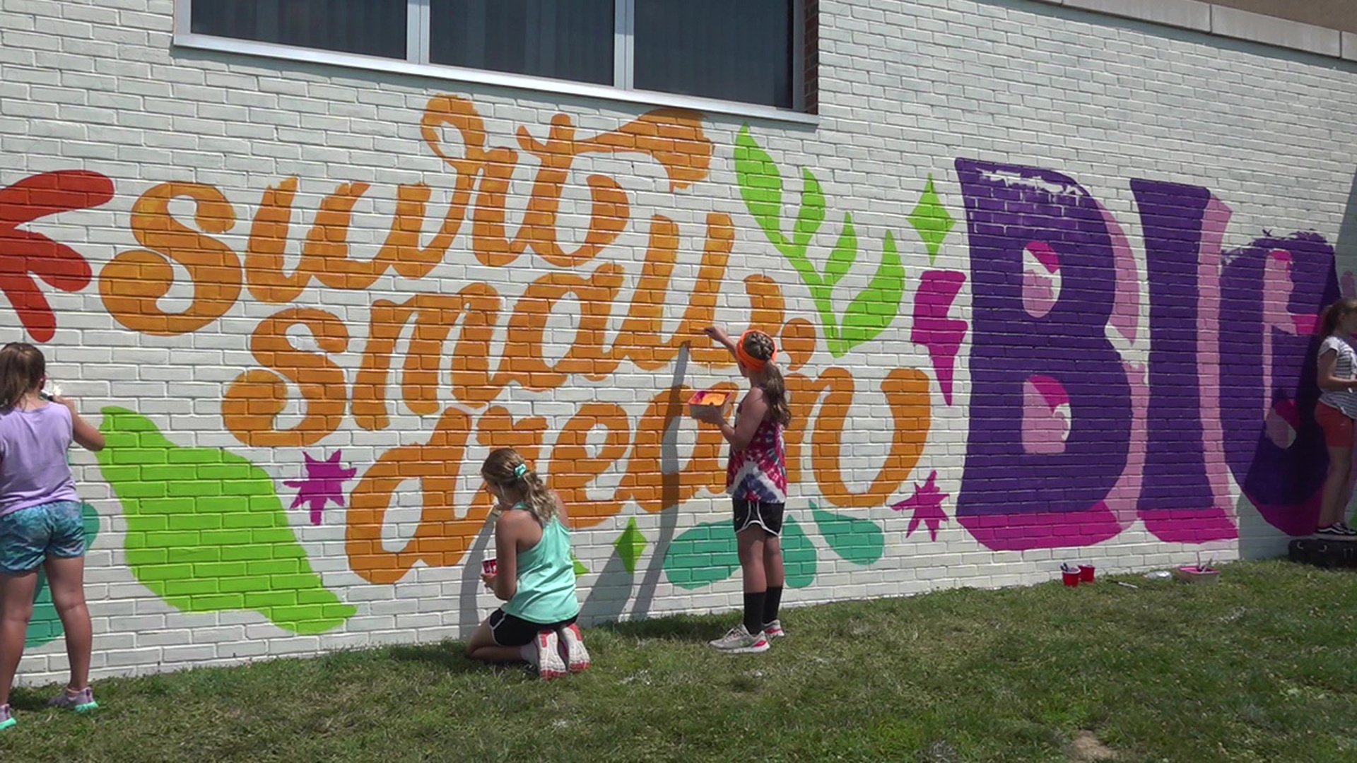 It's all about female empowerment at a camp in Columbia County.  And this week, the "Girls on the Run" are painting a mural.