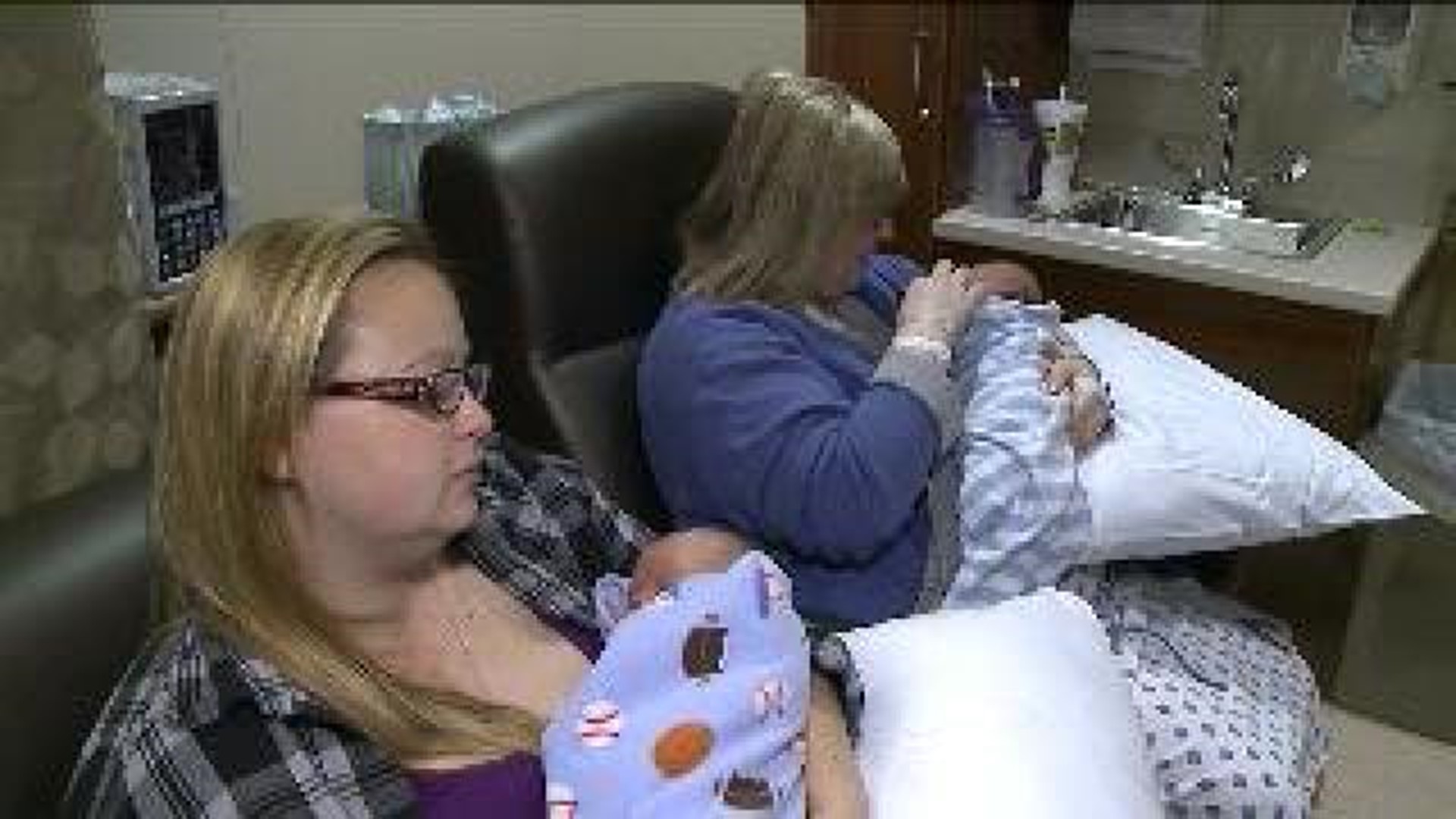 Twin Sisters Deliver Baby Boys On Same Day