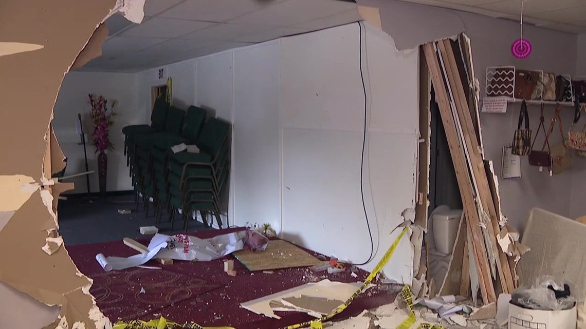 Women's Resources thrift store in Stroudsburg damaged in crash - Vimarsana News