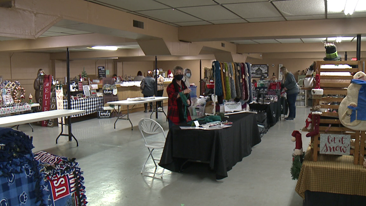 Holiday craft show in Columbia County benefits fire department | wnep.com