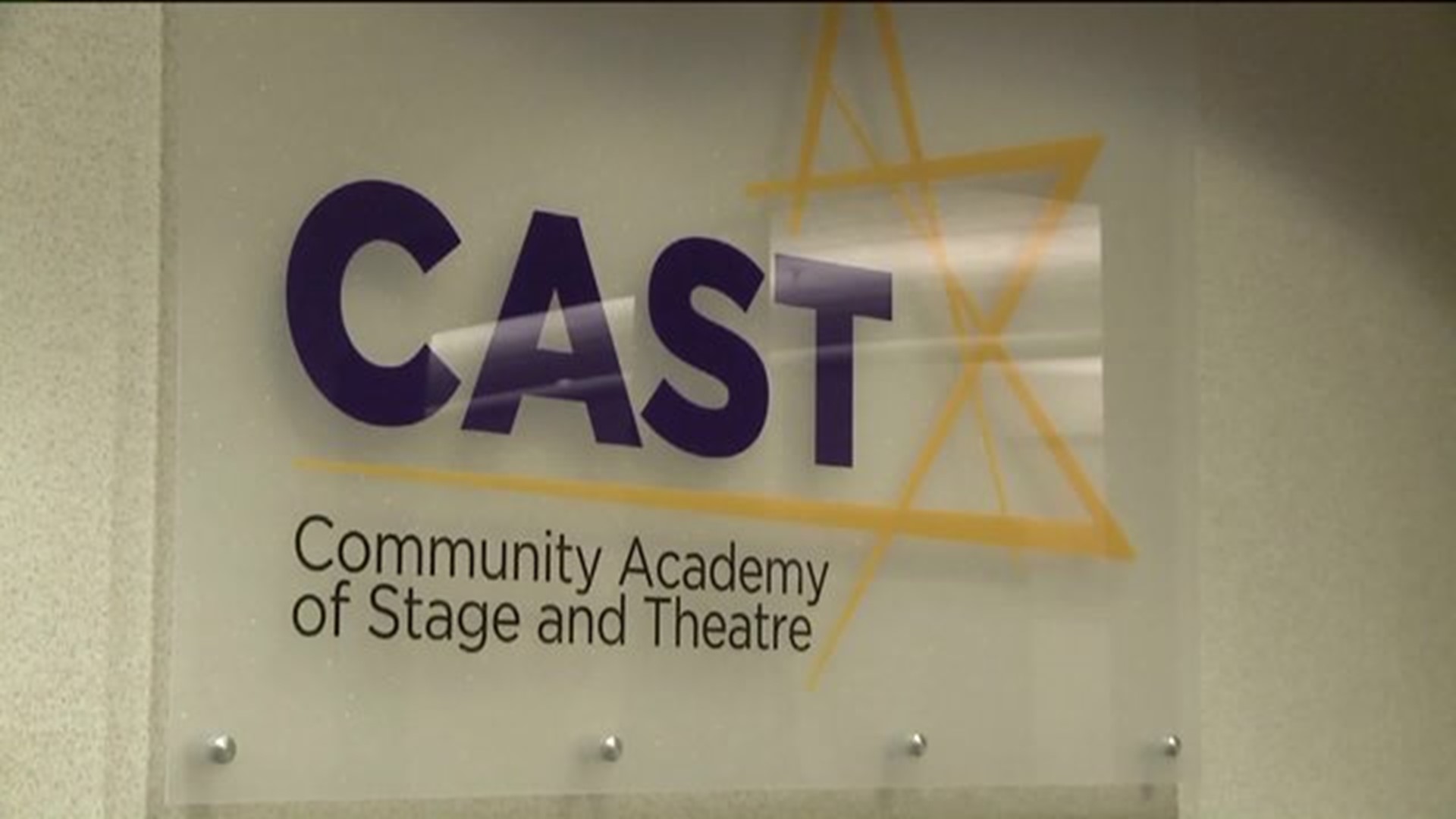 Casting Call: Open Enrollment at New Drama School