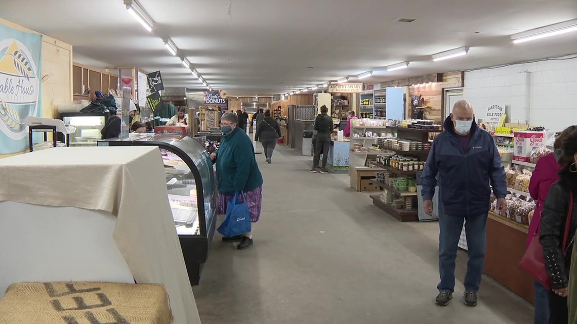 Indoor farmers market adds coronavirus precautions - Vimarsana News