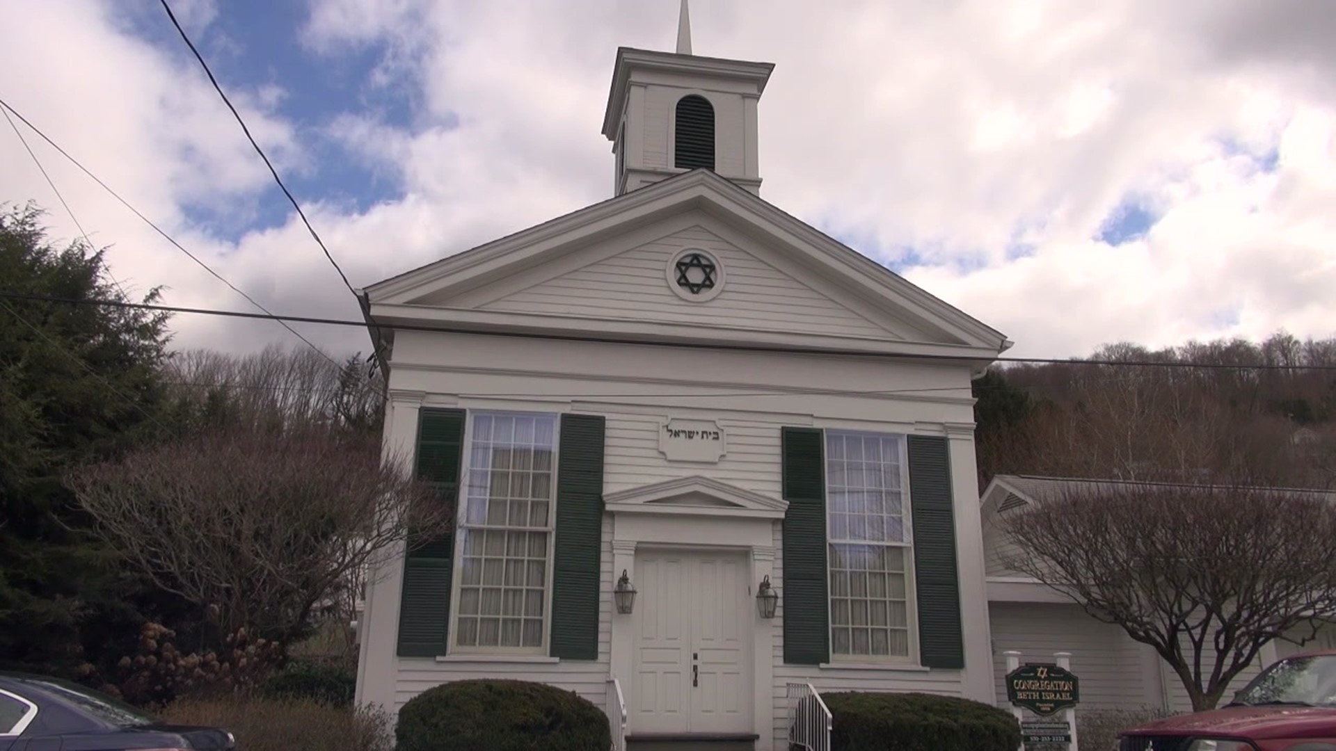 Newswatch 16's Courtney Harrison visited a historic synagogue in Wayne County and found how Passover was celebrated differently again this year.