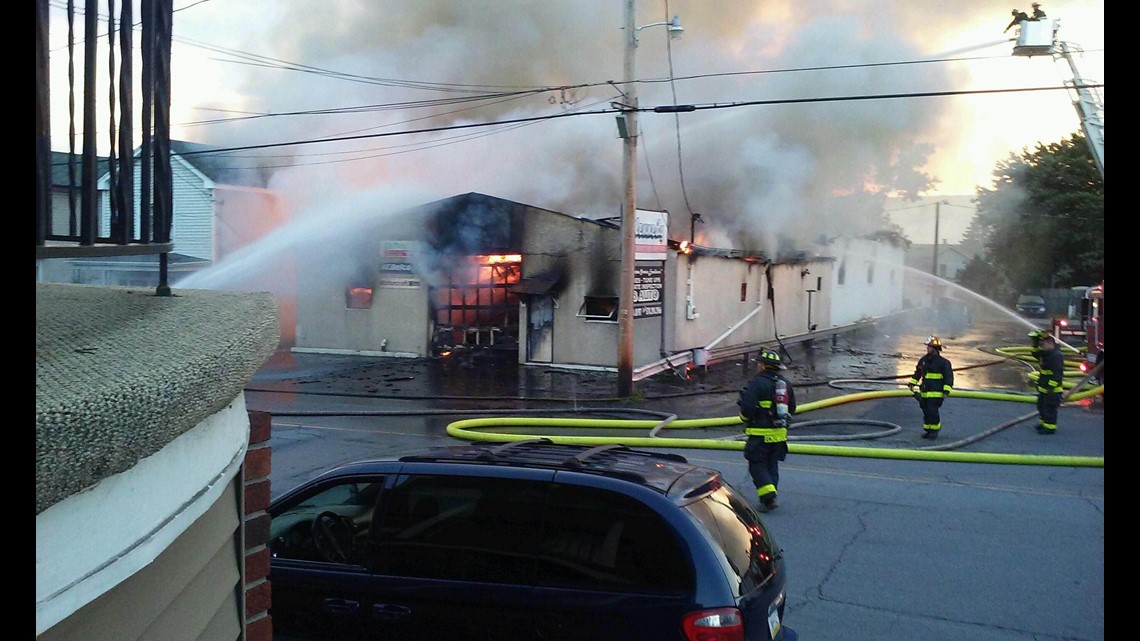 Firefighters Battle Smoky Fire in Scranton | wnep.com