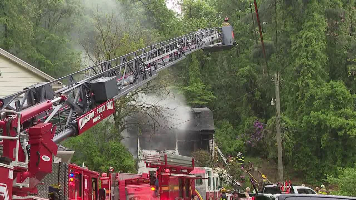 Deadly house fire in West Wyoming