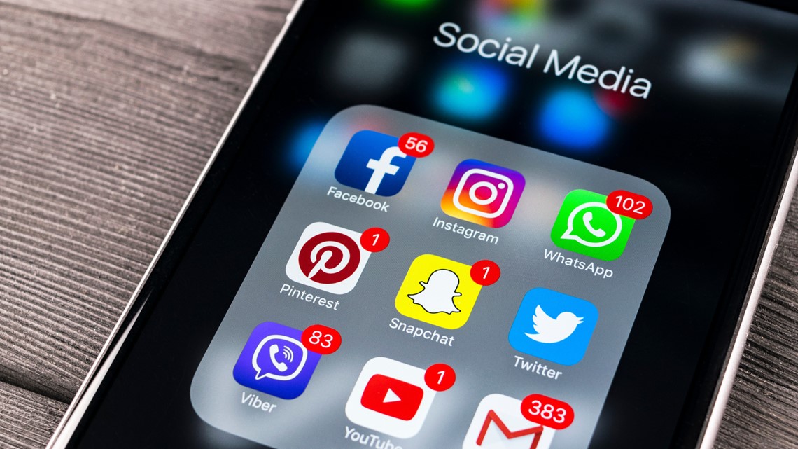 School districts sue social media giants - Vimarsana News