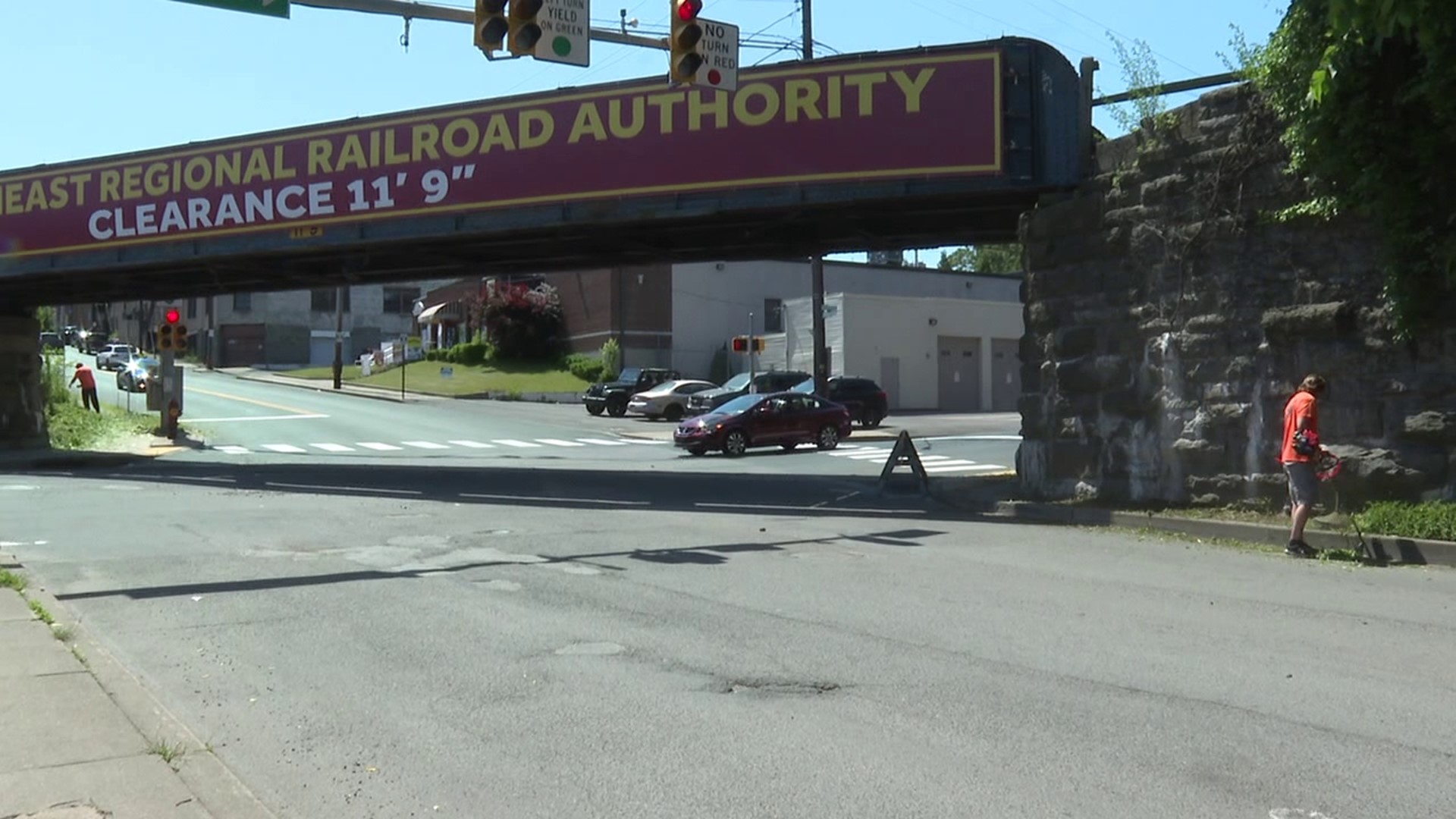 Scranton city leaders spent the morning sprucing up an area of downtown. It's all a part of a City Pride initiative.