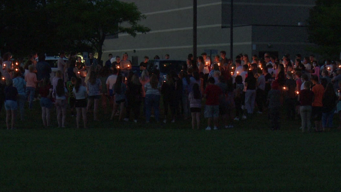 Vigil held for teen who was struck by a train | wnep.com
