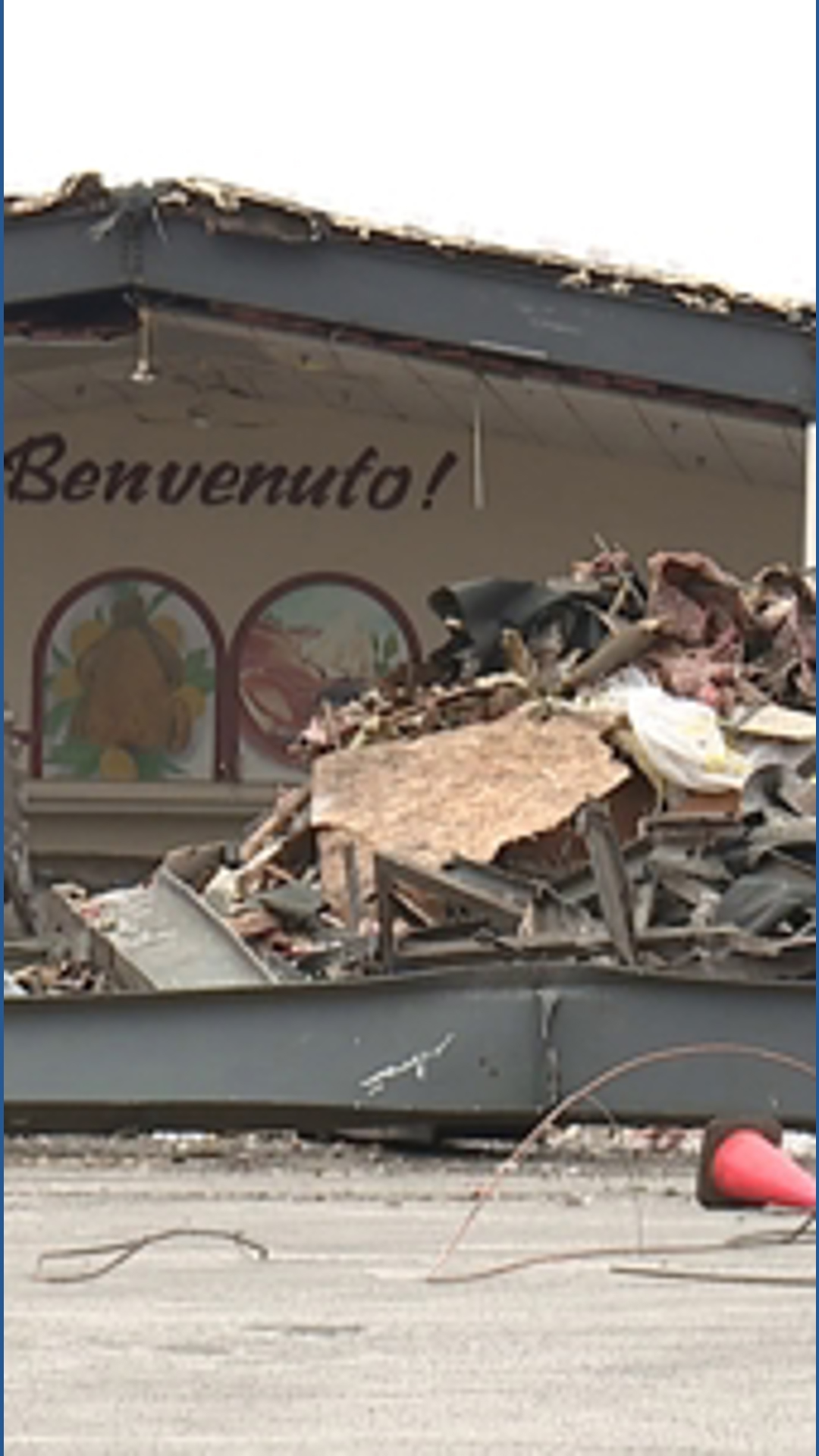 Crews begin demolition of former Quinn's Supermarket in Pittston