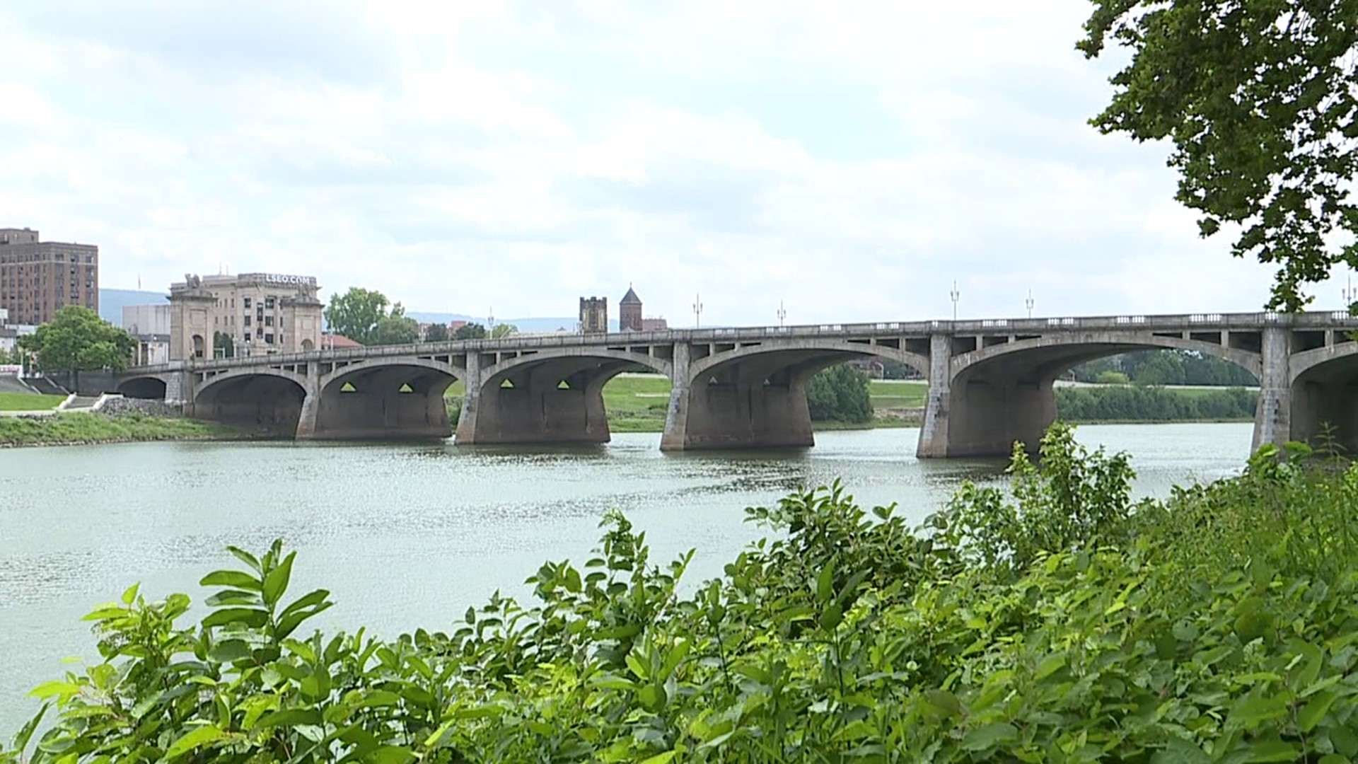 Crews will inspect the Market Street Bridge beginning Monday.