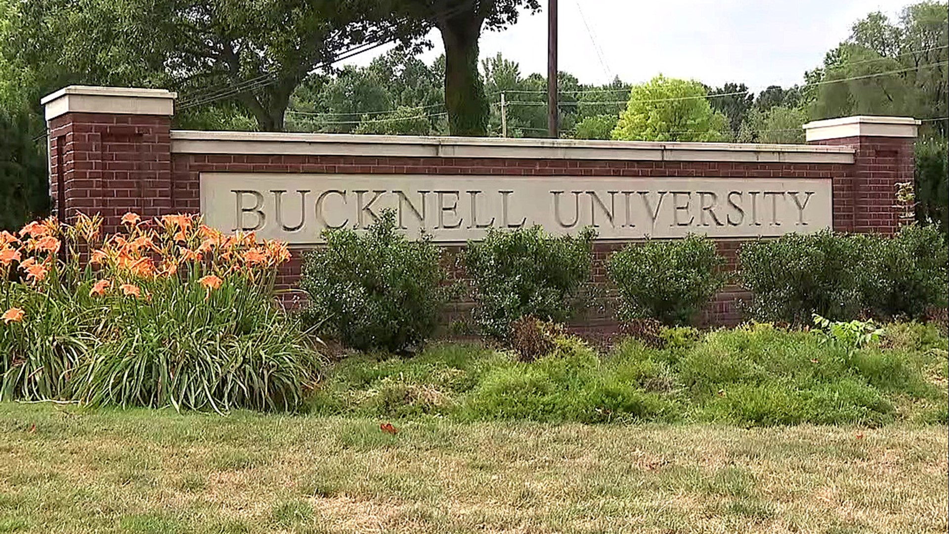 Students at Bucknell University will have to show they've been vaccinated against COVID-19 before returning in the fall.
