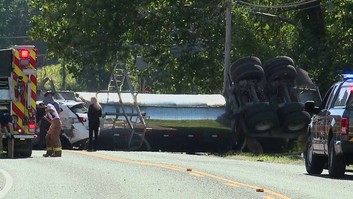 Route 118 closed after deadly crash near Hughesville | wnep.com