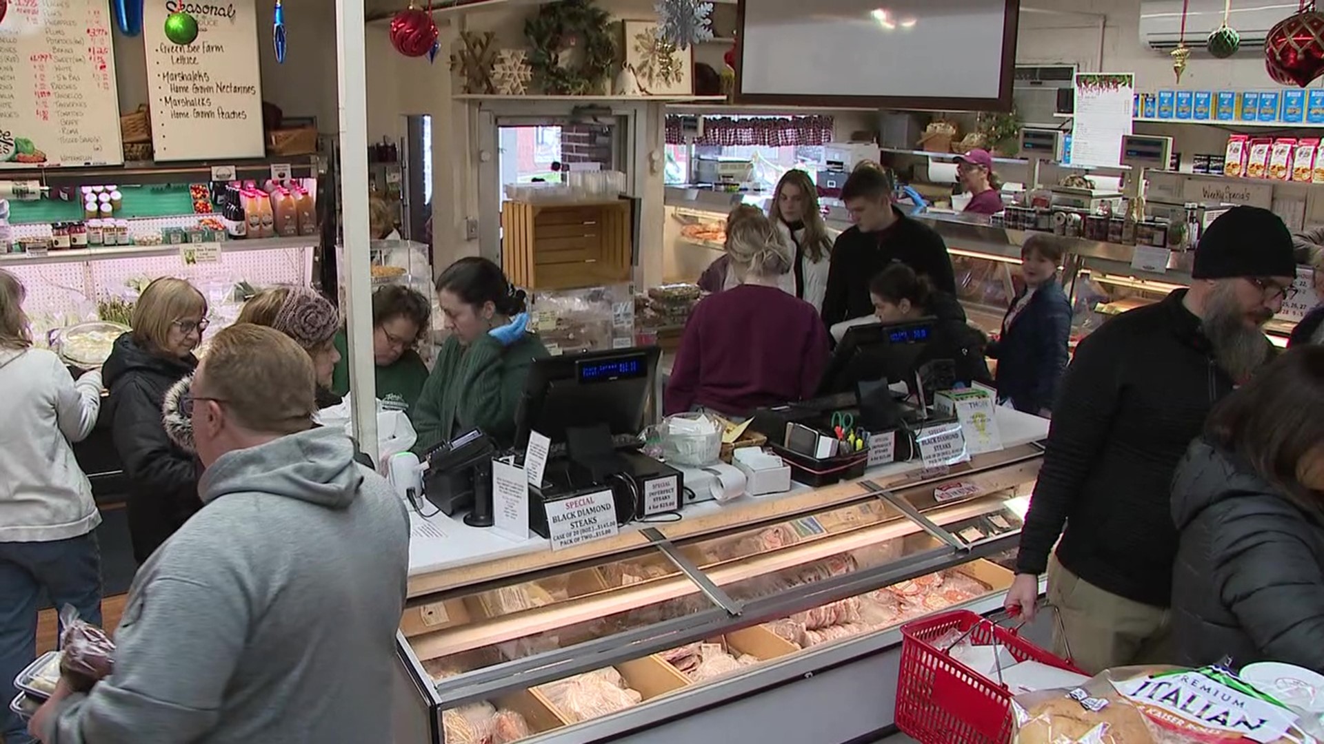 Newswatch 16's Nikki Krize went to Lycoming County and found lots of people buying lots of last-minute food.