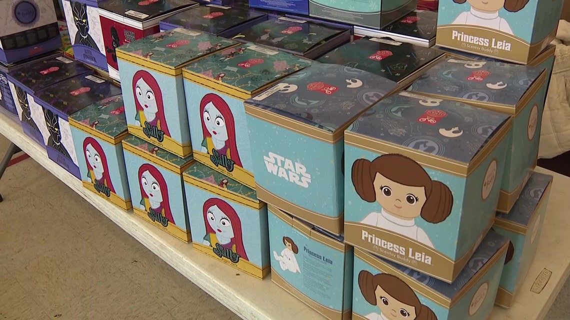 Salvation Army holds Christmas distribution in Berwick