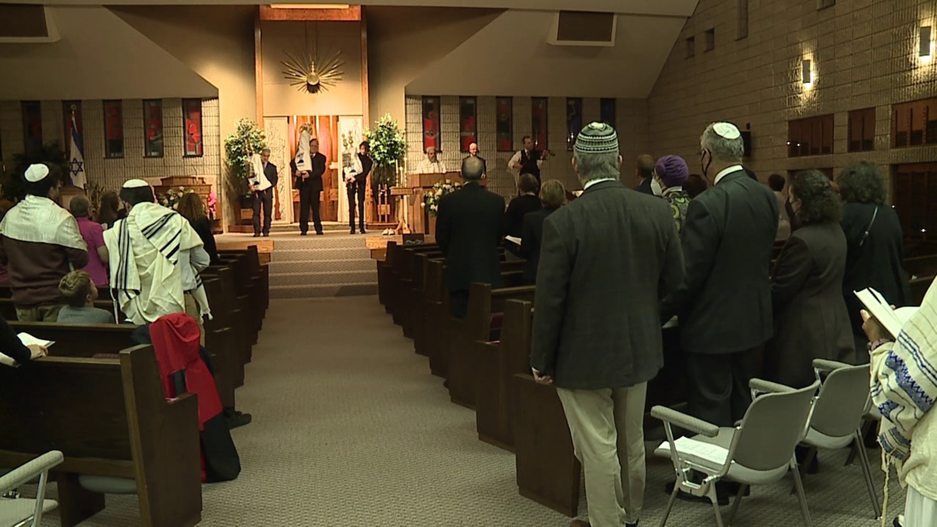 Temple Hesed in Scranton was the scene of a Yom Kippur service Tuesday night.