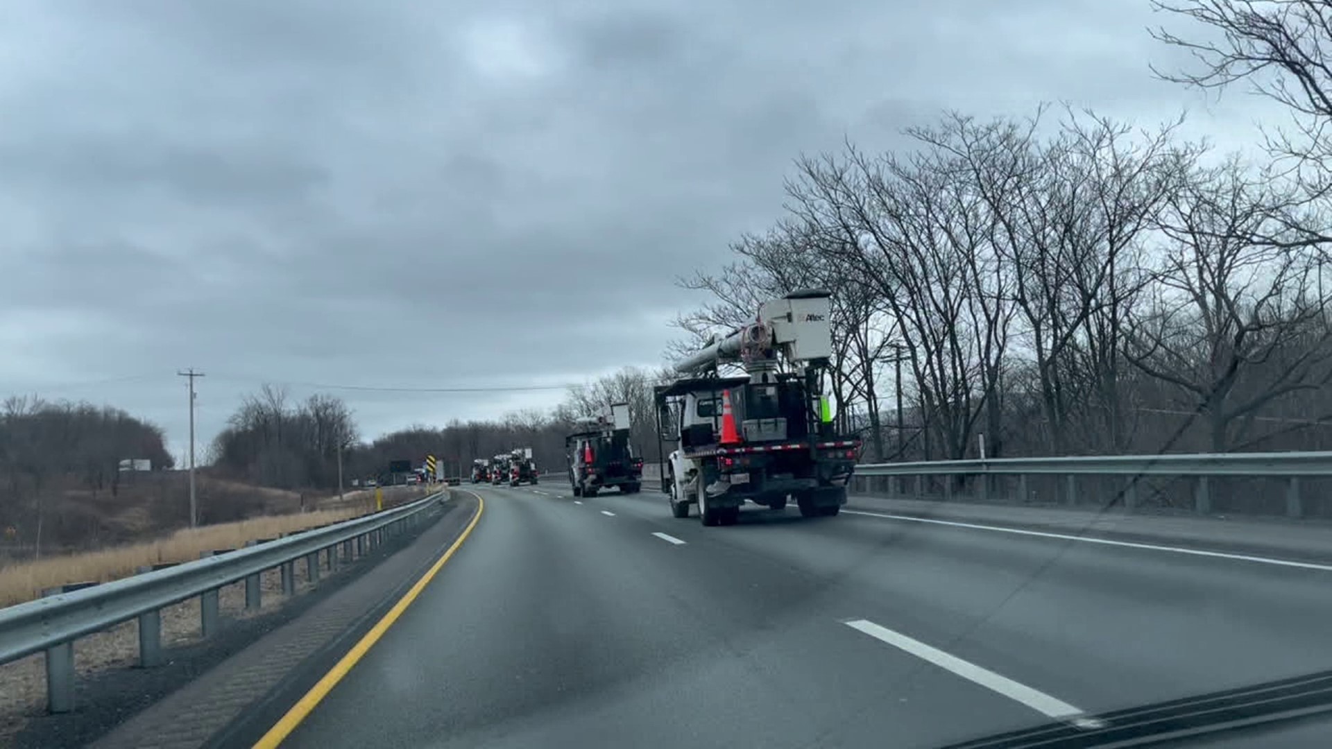 As the wintry weather approaches our area, Newswatch 16 spotted some power trucks on the road Monday morning.