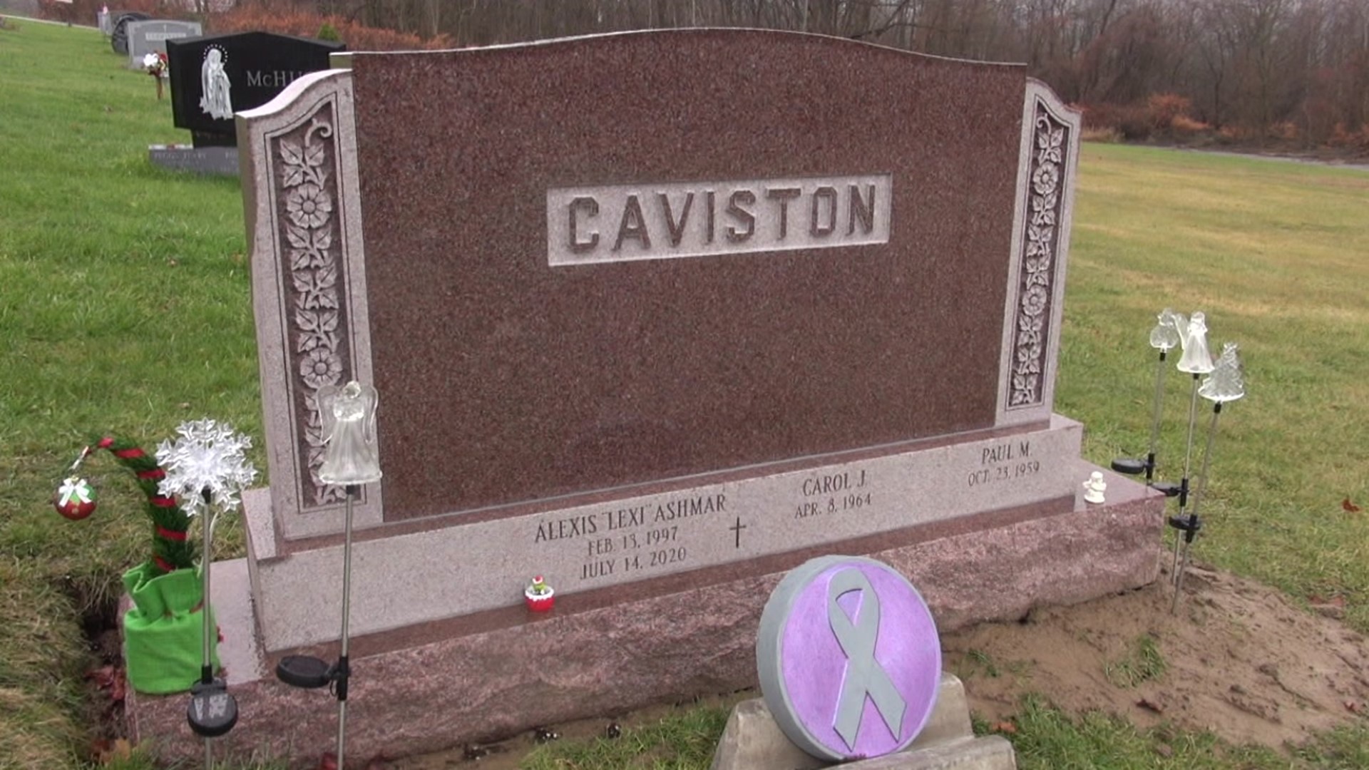 Holiday display at grave was dying woman's last wish.