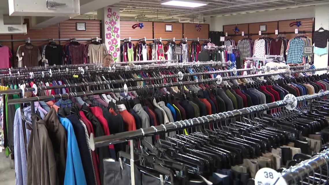School store in Monroe County offers discounted clothing - Vimarsana News