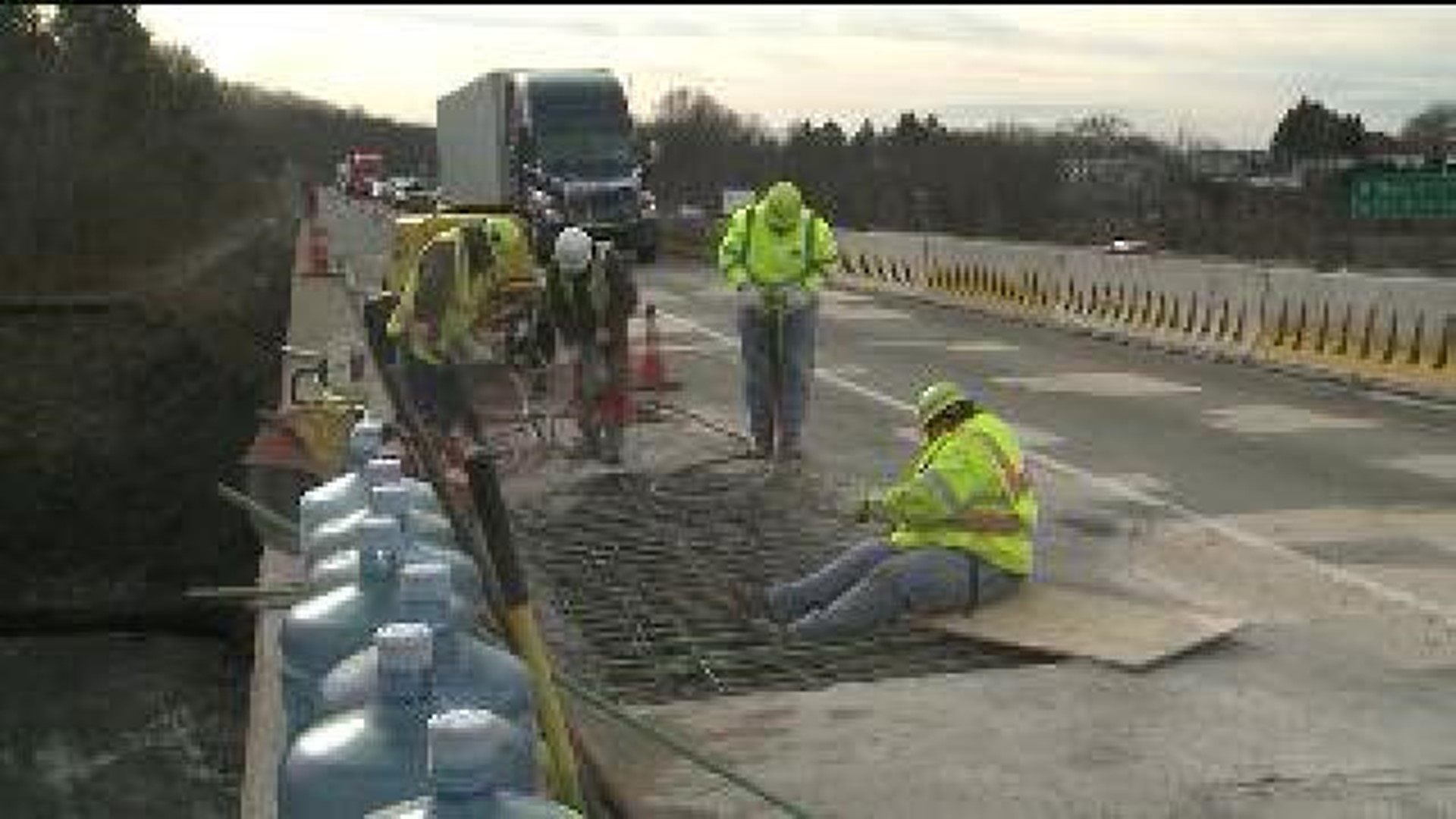Work Continues on Pothole on Interstate 81
