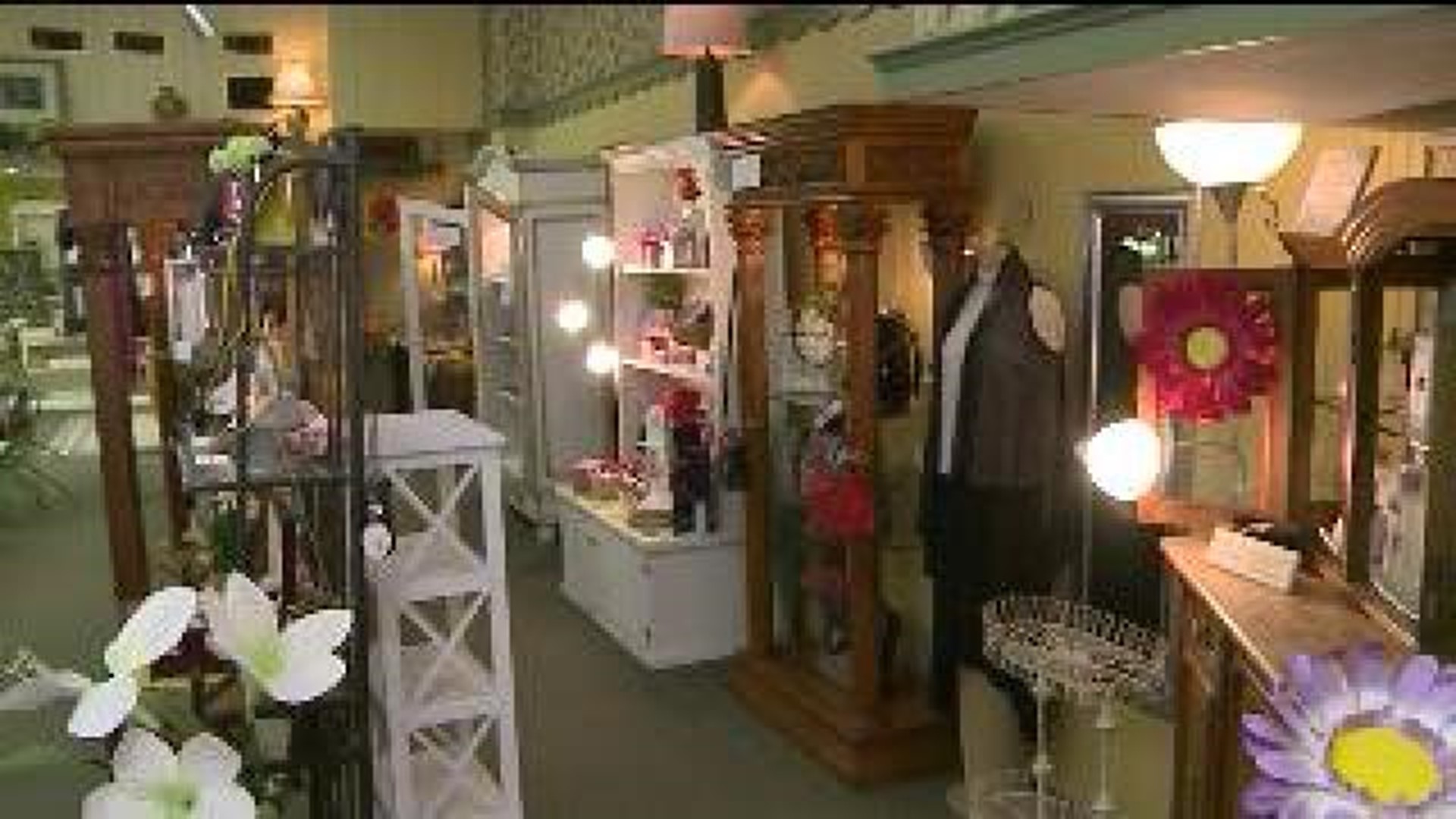 Longtime Downtown Gift Shop Will Close