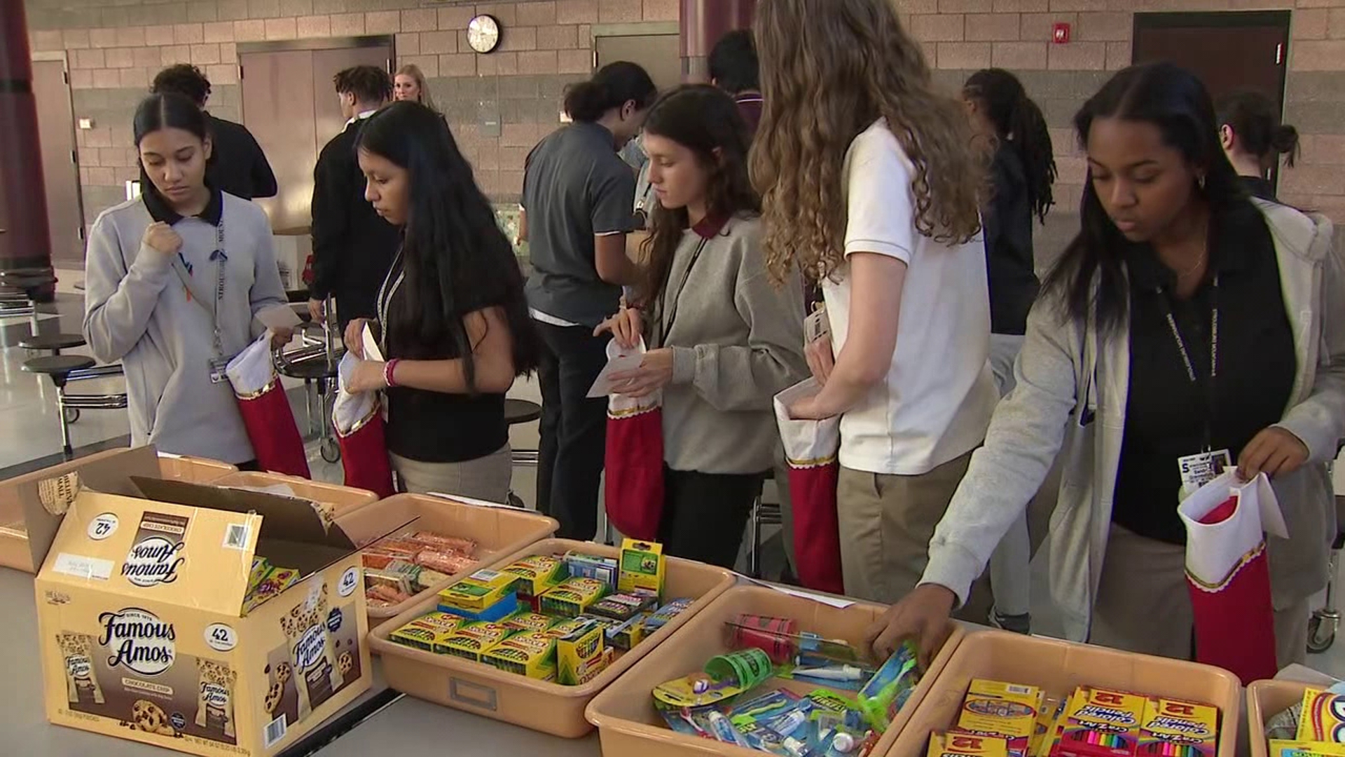 Newswatch 16's Emily Kress takes us to Stroudsburg to show us how the Future Business Leaders of America are making sure children have a merry Christmas.