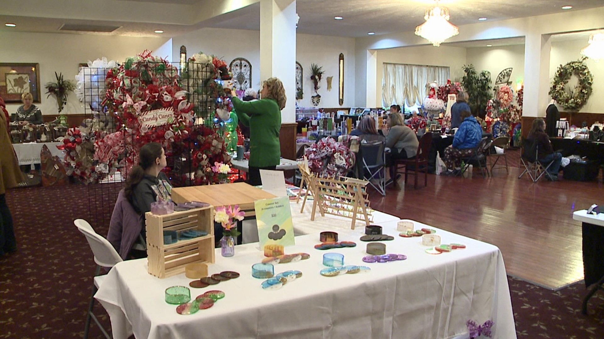 The craft show was held from noon to 7 p.m. on Sunday.