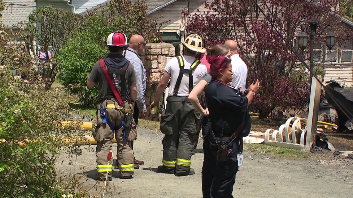 Community members in Wayne County help firefighters after explosion ...